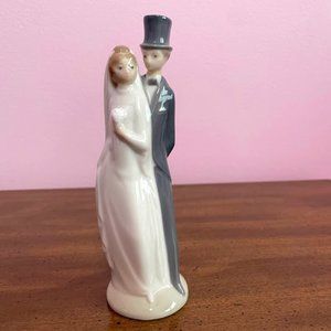Lladro Nao Unforgettable day figurine Bride and Groom cake topper